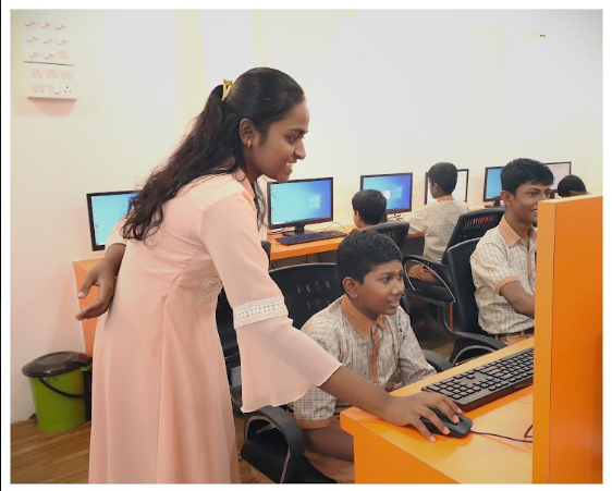 1st Computer Lab Inaugurated at Dharavi